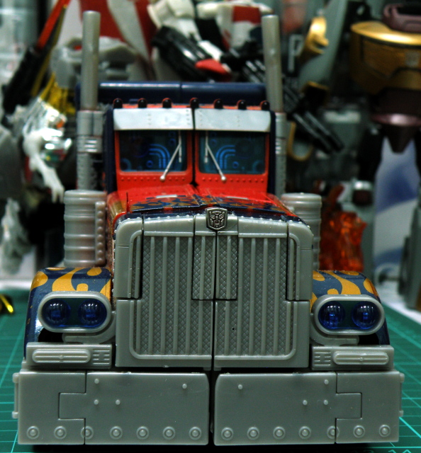 Optimus Prime truck mode