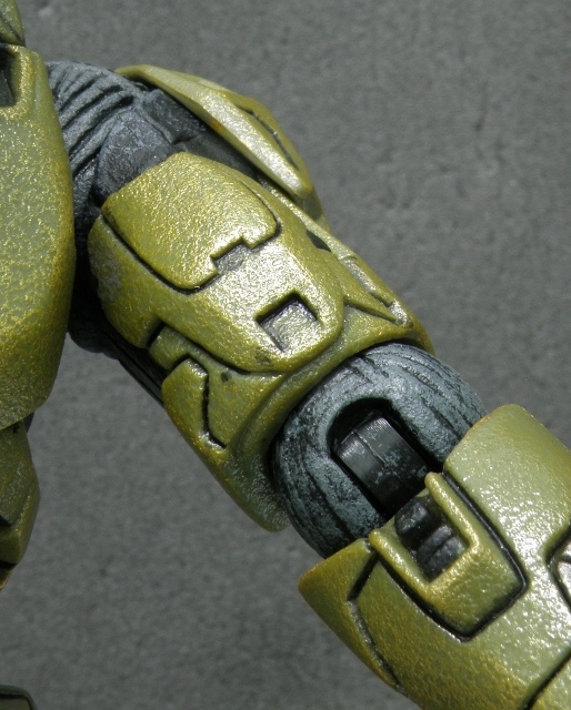 MasterChief elbow joint details.