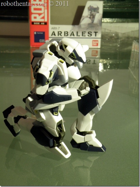 ARX7 Robot Damashii standby kneel.